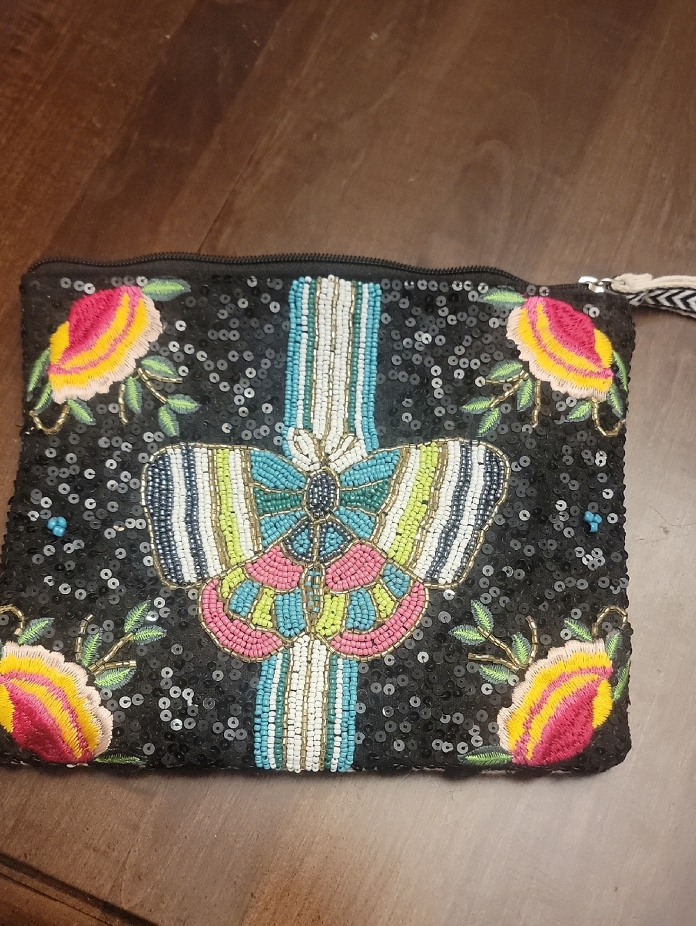 America & Beyond Embroidered Beaded Black Sequin Women's Clutch. NWT
